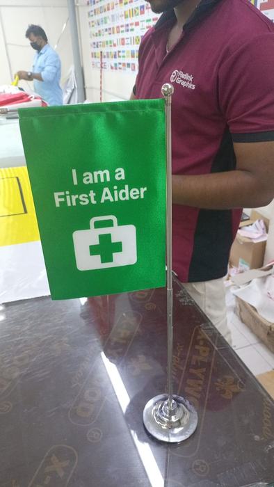 First Aider desk flag
