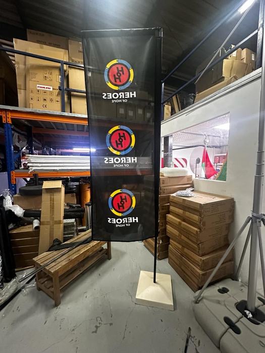 Heroes banner stand